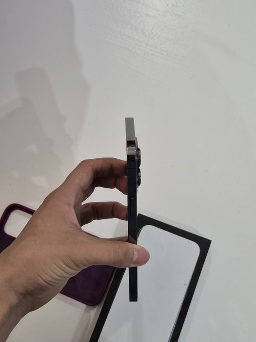 iPhone 13 Pro Max 256GB (АКБ 100%, коробка)