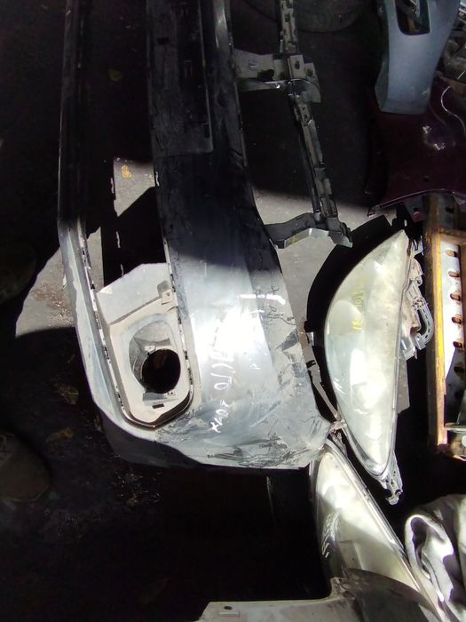 Две предни брони за Suzuki swift 2017