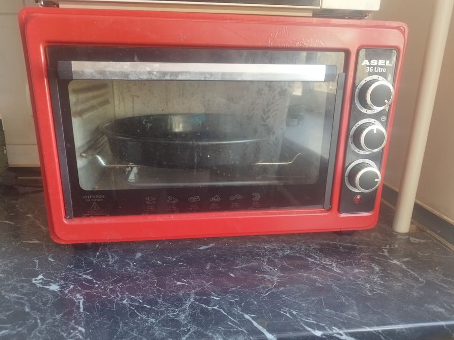 Продам духовку asel