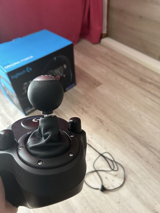 Volan logitech g29