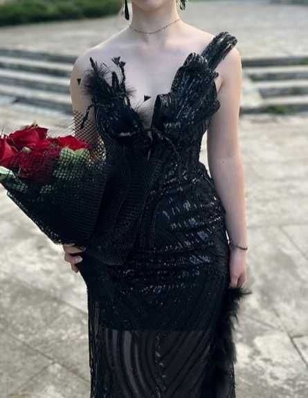 Абитуриентска рокля