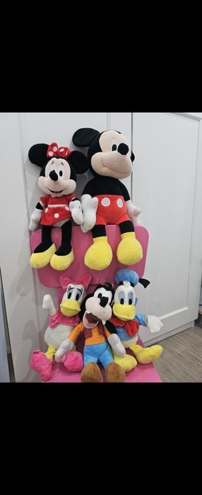 Set plusuri Minnie Mouse, Mickey Mouse, Donald, Daisy, Goofy