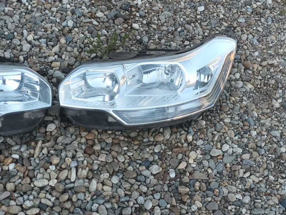 ляв и десен фар за ситроен ц5 III 08 - 17 CITROEN C5