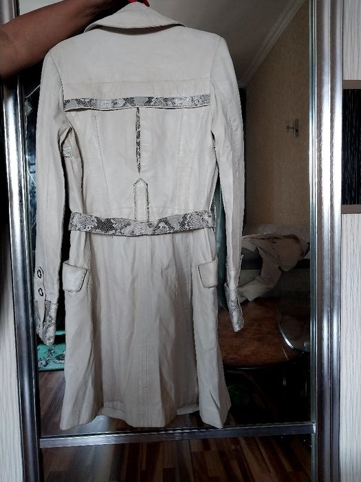 Плащ кожаный,новый