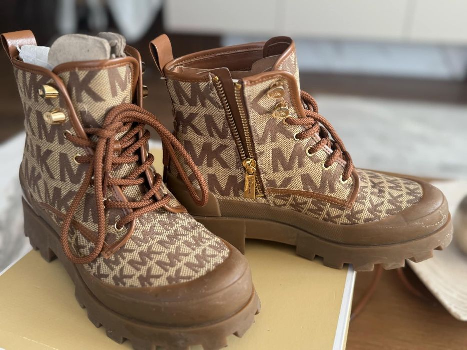 Michael Kors-Дамски боти,36 номер