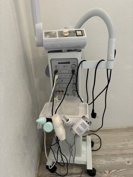 Vand combina Cosmetica profesionala 10+1 functii