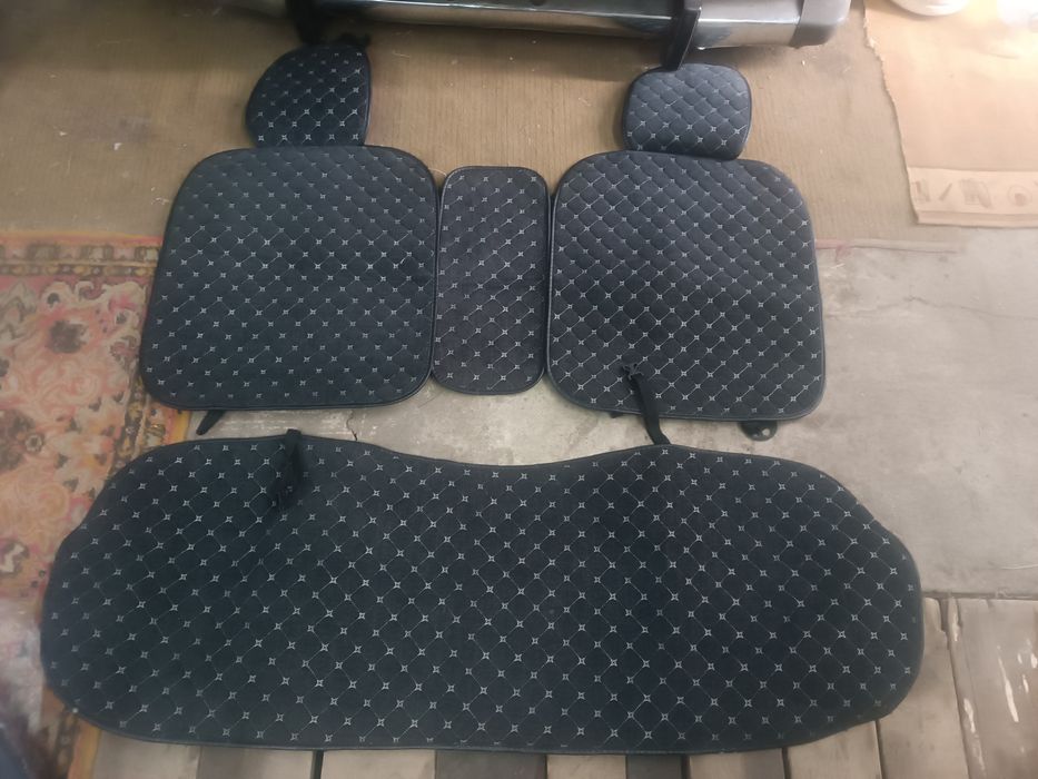 Авточехлы продам хорошие