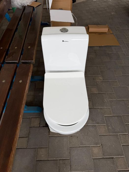 Продам унитаз в хорошем состоянии