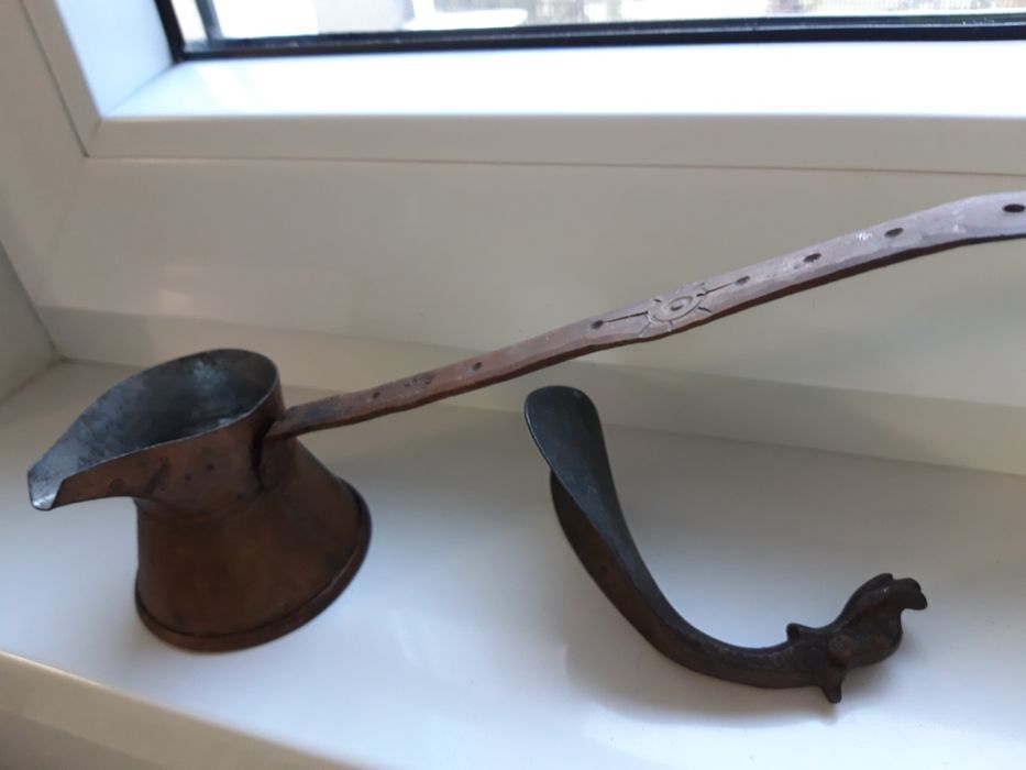 Медни съдове,2бр калайдисани и джезве,на150год менци,алуминий съд гюм,