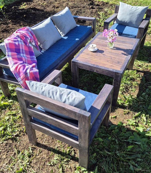 В продаже мебель для отдыха