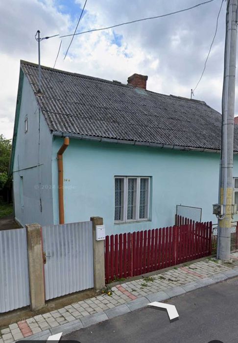 Vând sau schimb Jumătate de Casă