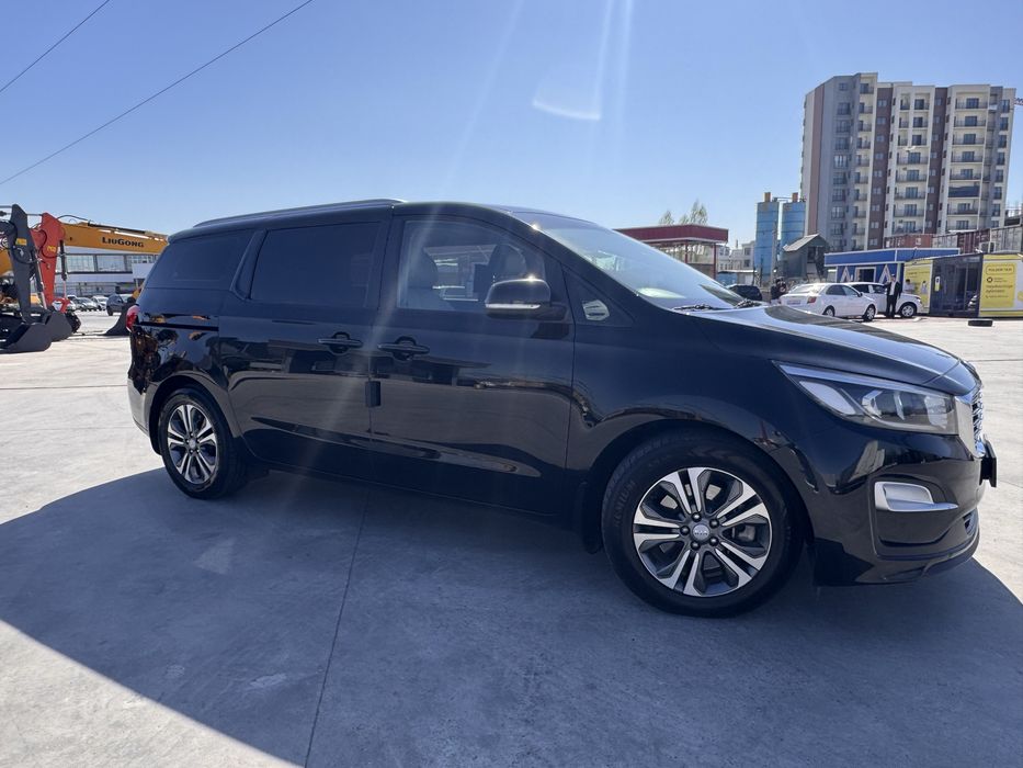 Kia Grand Carnival 2020 Benzin