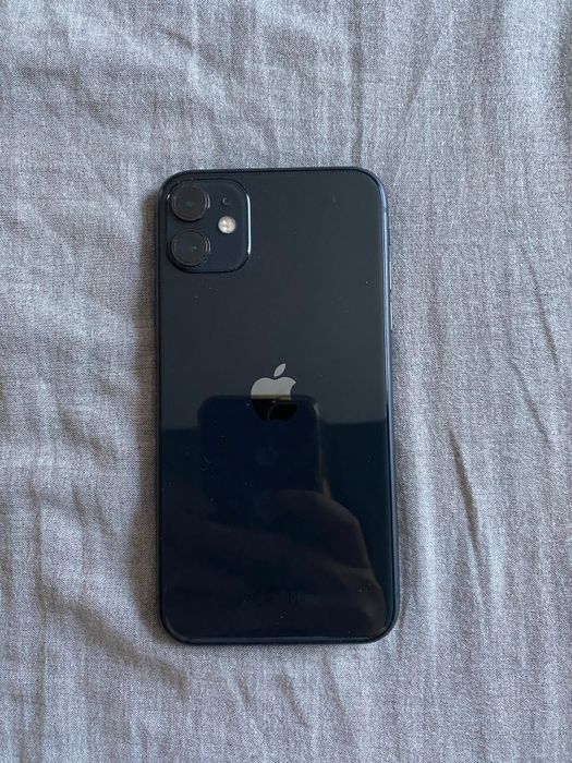 Apple iPhone 11.