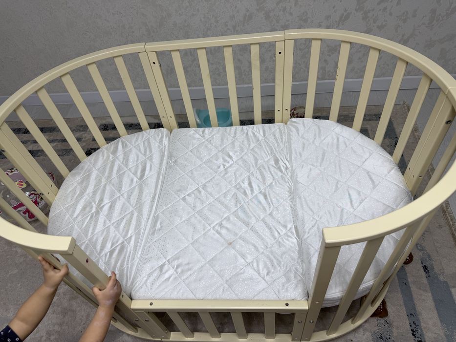 Продам детскую кроватку