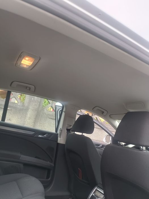 Vând  Skoda Superb 2010