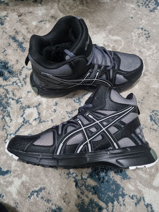 Asics zimni krasofka sotiladi yangi