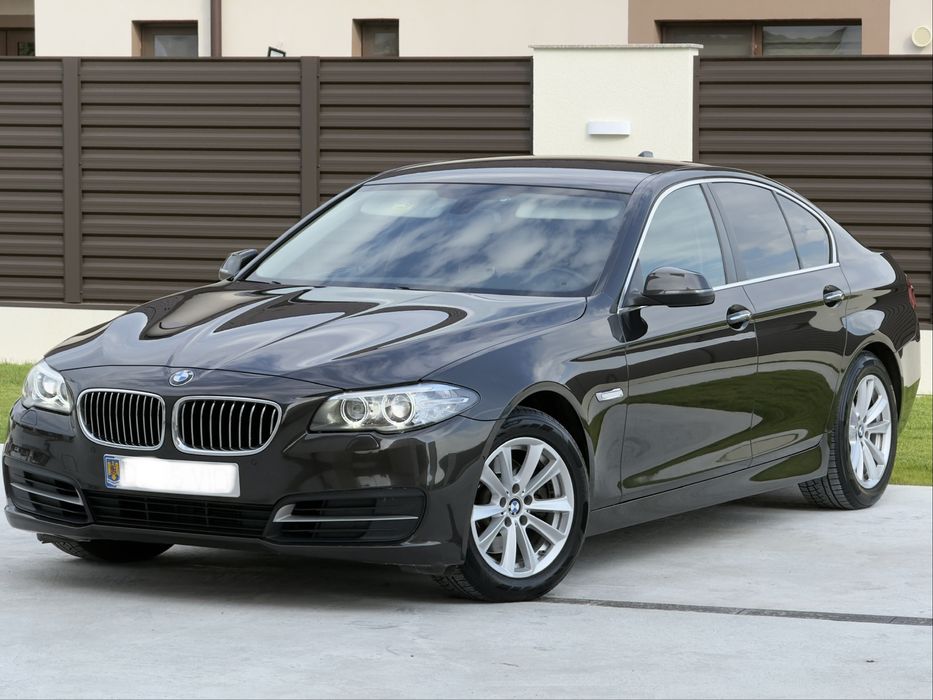 BMW 520d LCI Facelift EURO 6 / Automata/Navi Mare/ Cognac
