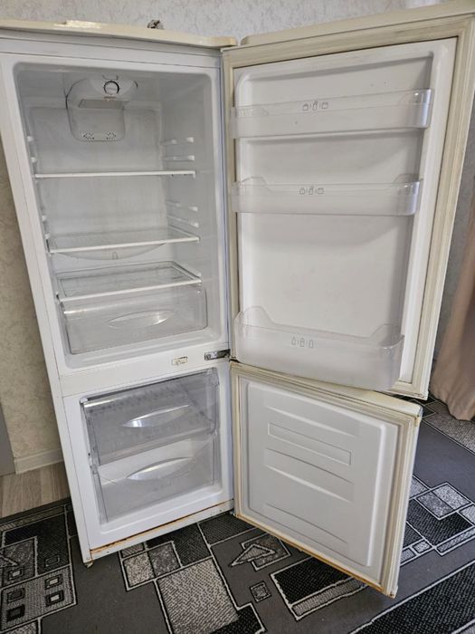 продам холодильник