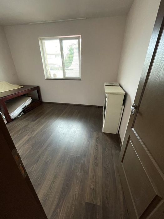 Къща, под наем, кв. Виница