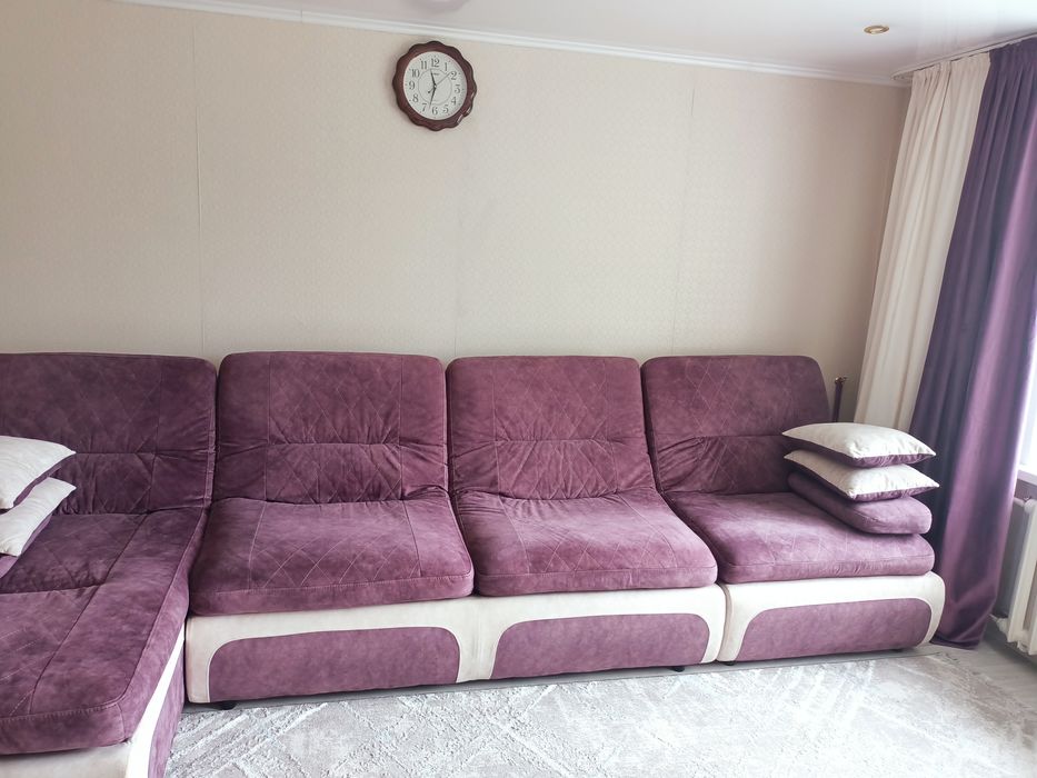 Мягкий уголок , для гостиной