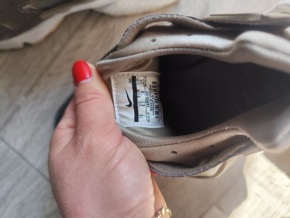 Pantofi Nike culoare kaki, piele mărimea 38