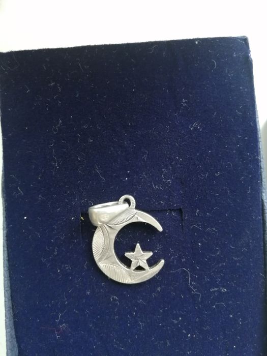 Продам цепочку и кулон серебро