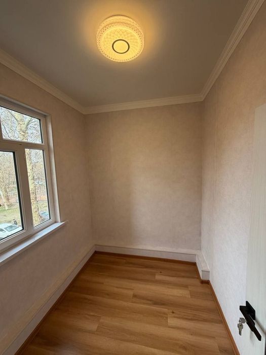 Продаётся Чиланзар 11 квартал 2/3/4