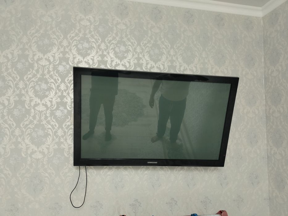 Продам телевизор