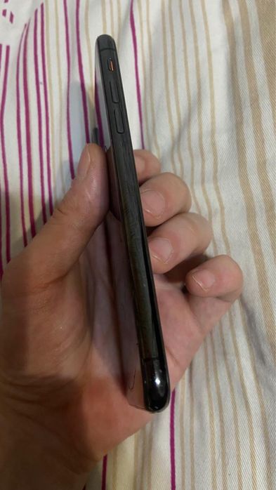 Продам iphone xs 256