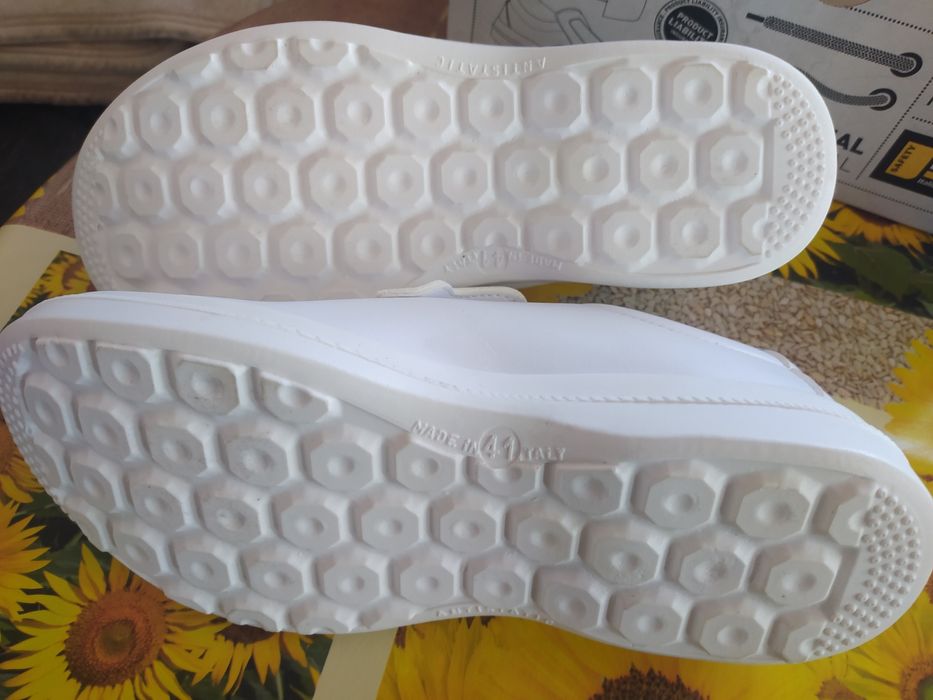 Летни с предпазител.