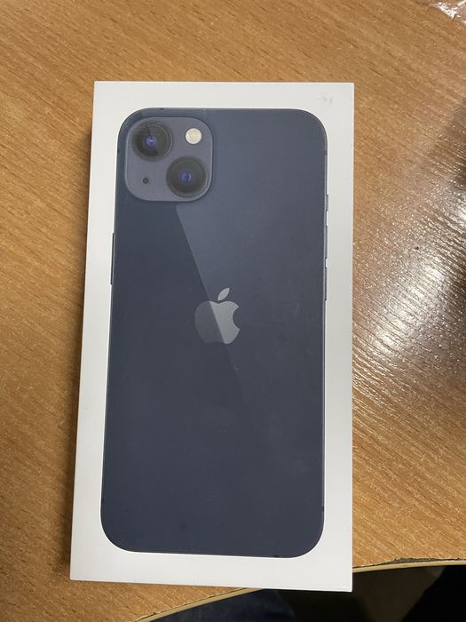 Айфон 13 с гарантией