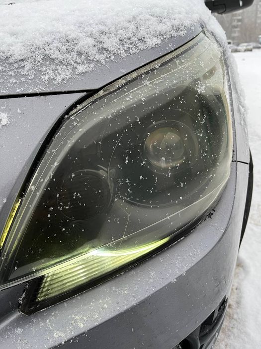 Продаю фары на кобальт bi led