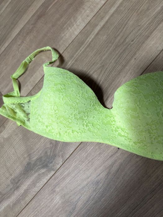 Sutien verde lime cu dantela Tezenis