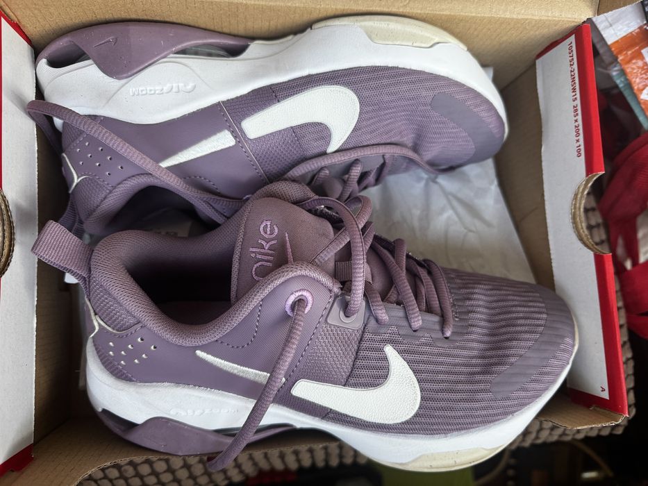 Дамски маратонки Nike Uplift SC 37.5 - Нови