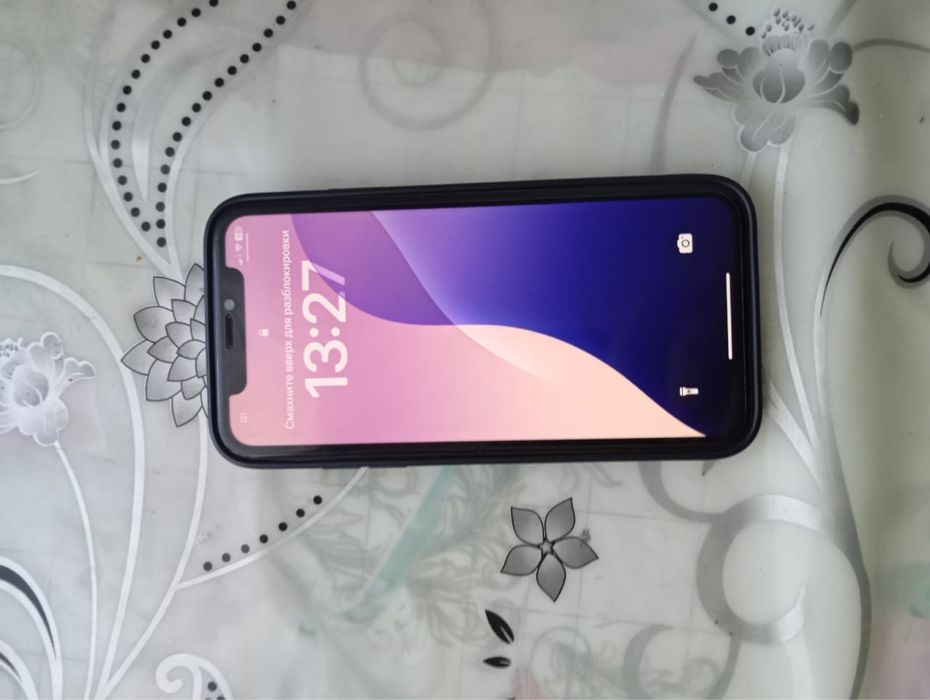 Продам Iphone 11 128GB