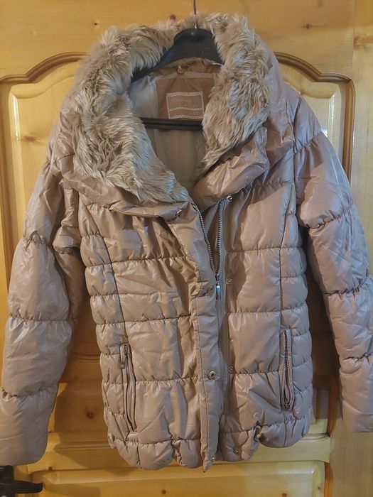Дамско зимно яке