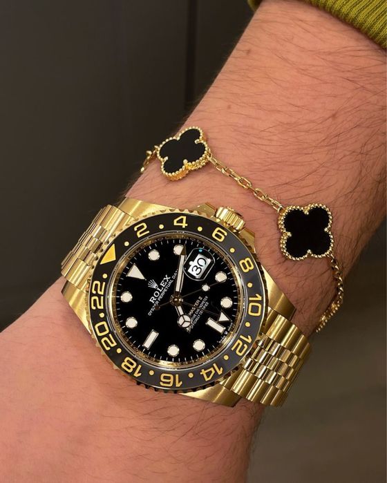 Rolex  GMT  - Master  ll  Black  Dial