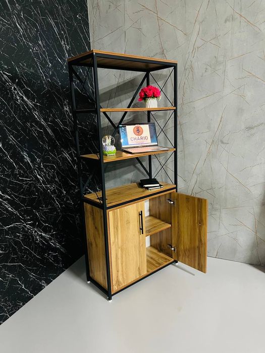 Metal karkazli kitob javon