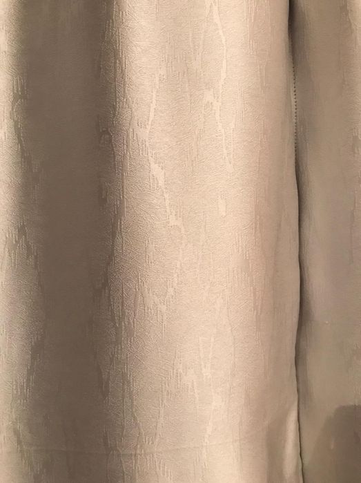 Продам шторы блекаут