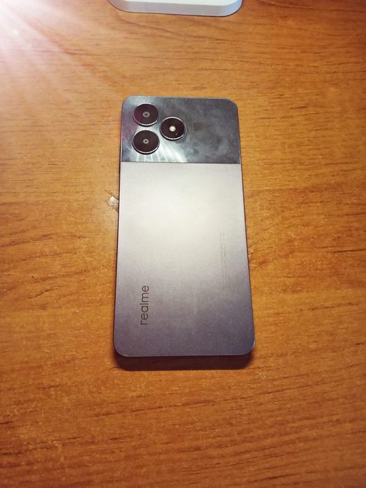 Продам сотовый телефон