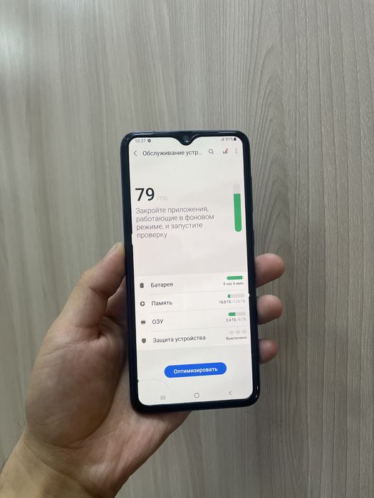 Продам Samsung A70 6/128GB