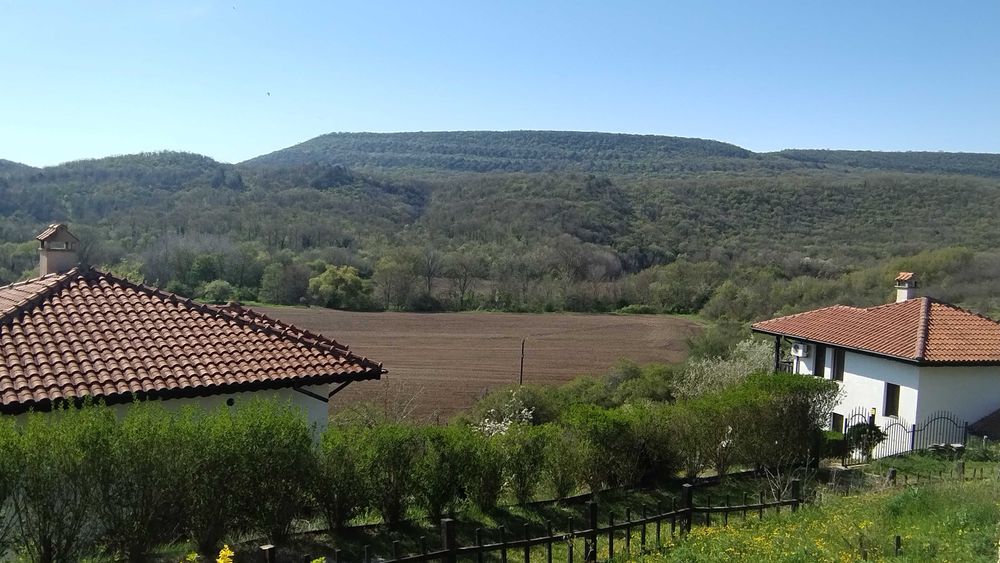 къща в село Църква