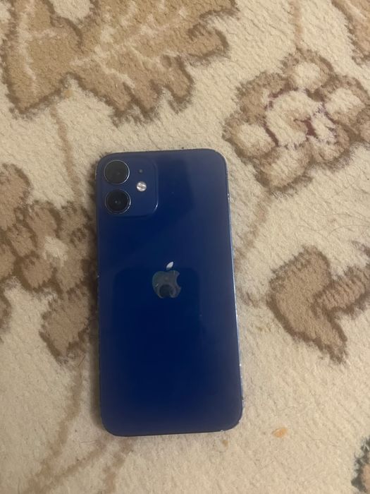 iPhone 12 mini с гарантия