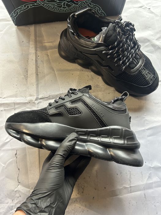 Versace Chain Reaction