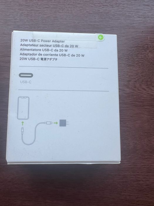 Apple adapter 20w USB-C fast charger 
Кабель Usb-C (1m) оригинал