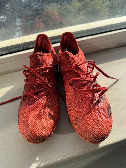 продам бутсы адидас оригинал предаторы