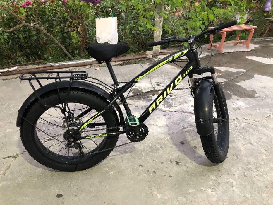 Velosiped sotiladi ARIVO 700 Bonuslari bor
