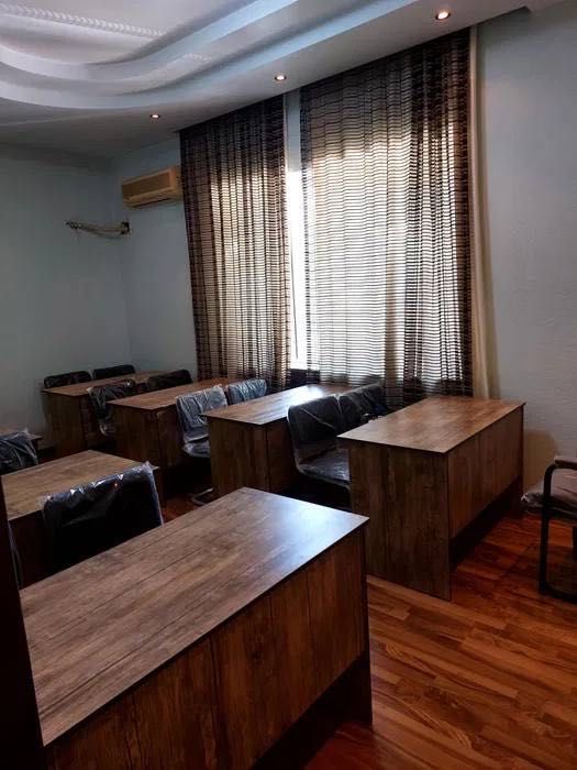 Продаётся помещение Чорсу 340м² .
