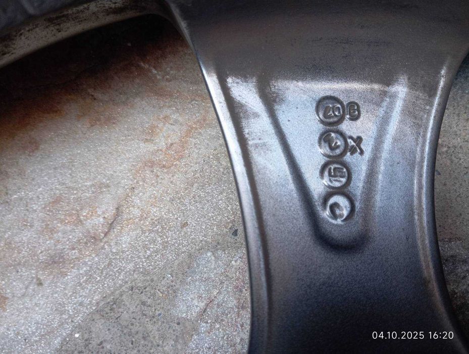 Гуми и джанти за Мерцедес