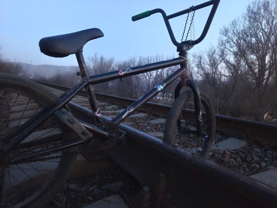 Продам бмх      .